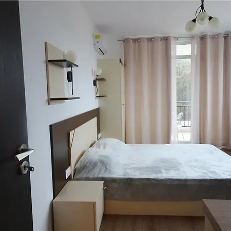 Samara With Relax Area