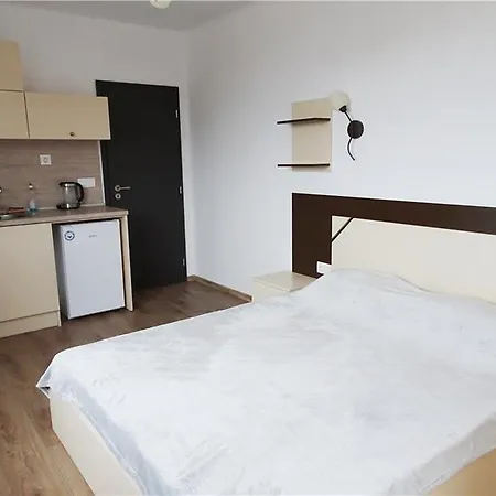 Отель Samara With Relax Area 3*