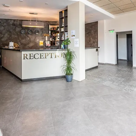 Samara With Relax Area Ξενοδοχείο 4*