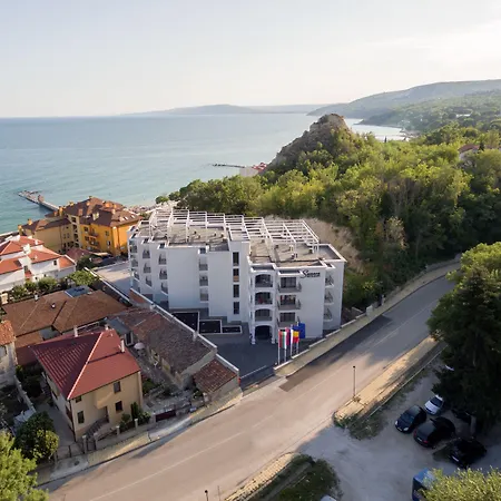 Samara With Relax Area